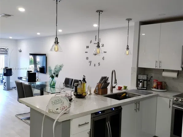 13428 SW 62nd St APT 103-I, Miami, FL 33183