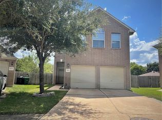 9010 Clearwood Landing Blvd, Houston, TX 77075