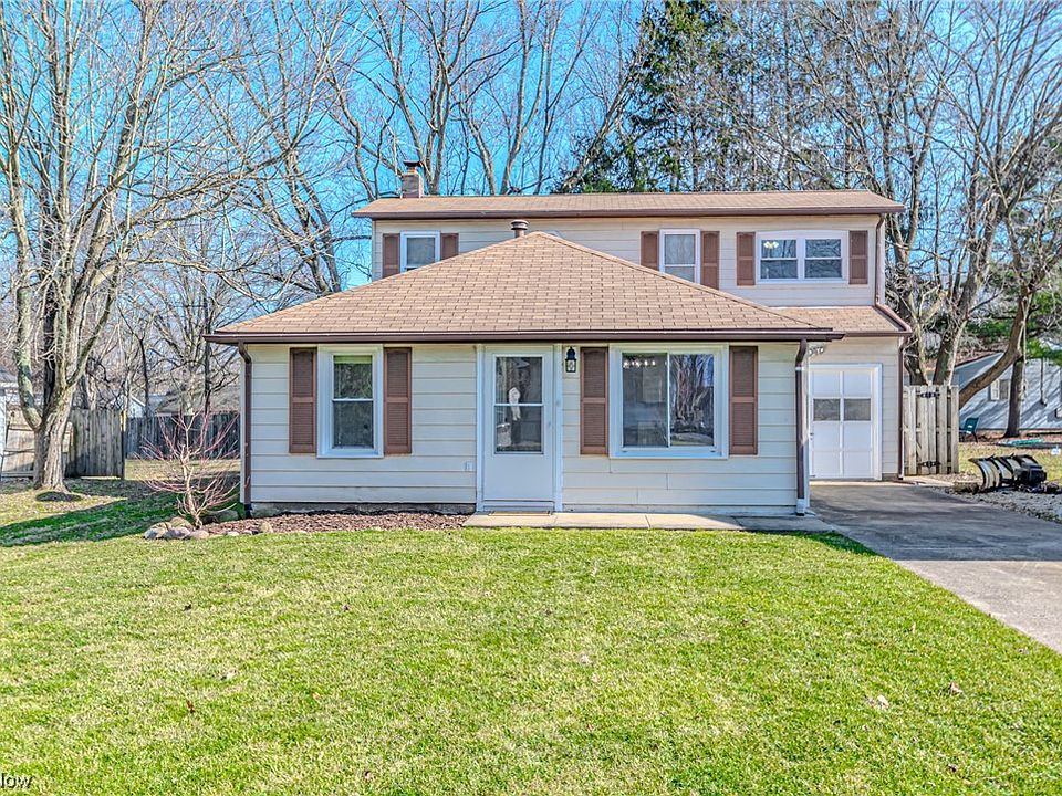 1st image of 1031 Davey Ave