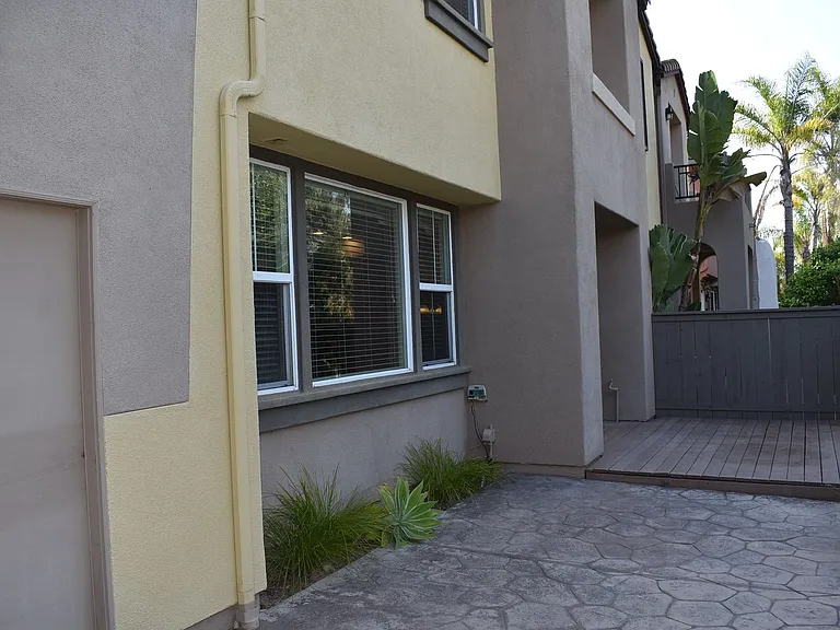 2662 Prato Ln — Photo 20