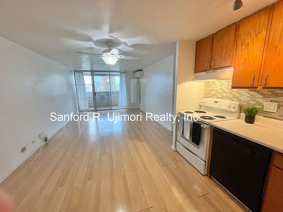 1st image of 1099 Ala Napunani St APT 1103