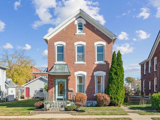 2248 Prince St, Dubuque, IA 52001