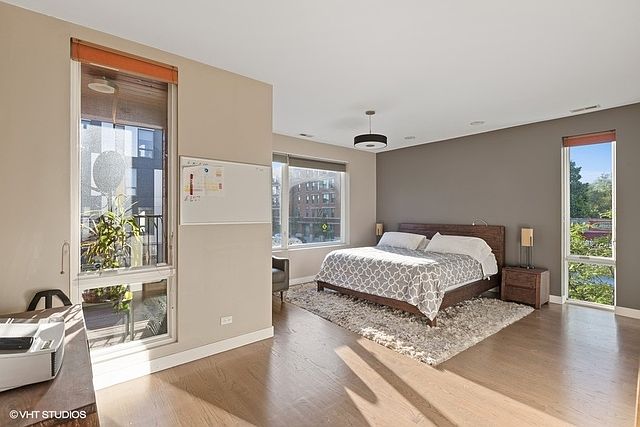 1st image of 1555 N Talman Ave #2B