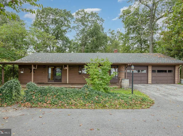 7641 Taylor Ln, Felton, PA 17322