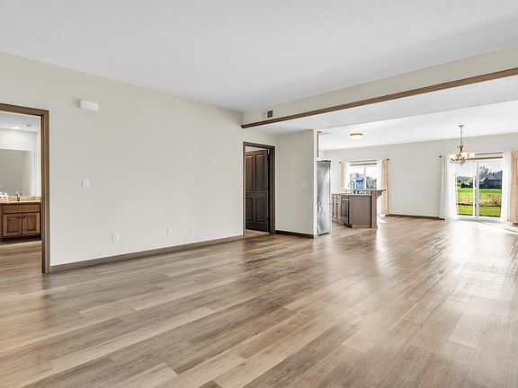 5th image of 1008 Osprey Ct