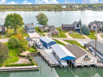 488 Lathrop St, Algonac, MI, 48001