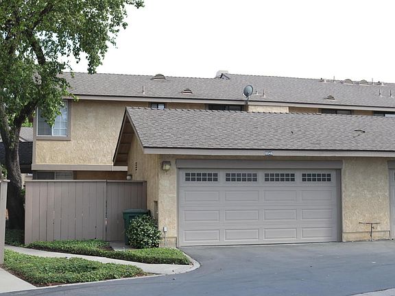 3rd image of 8646 Parker Ln
