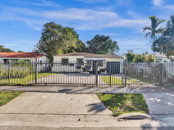 1528 NW 24 Street, Miami, FL 33142
