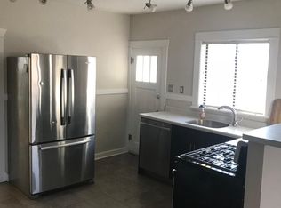 2120 Oxford Ave SE, Albuquerque, NM 87106