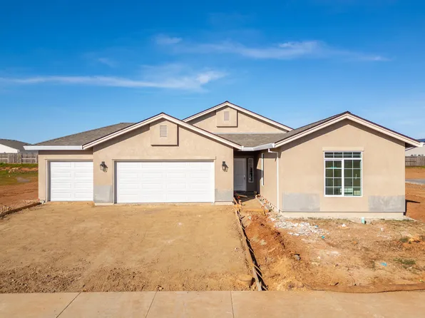 2526 Lawn Ln, Redding, CA 96002
