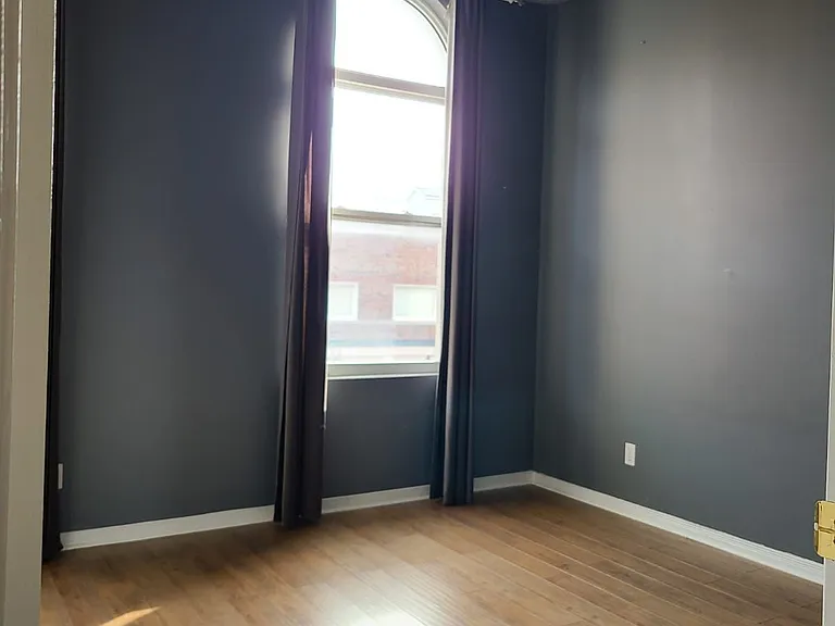 18 Water St N #1 — Photo 7