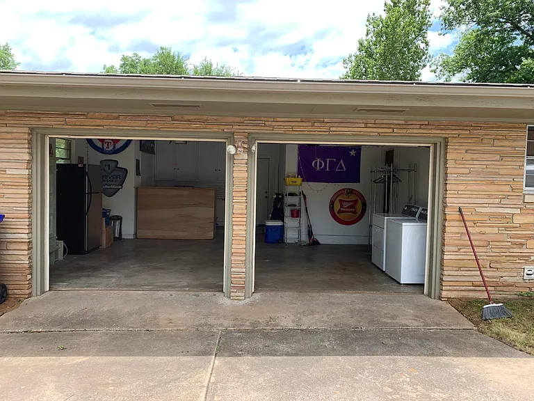 821 S Berry Rd — Photo 45