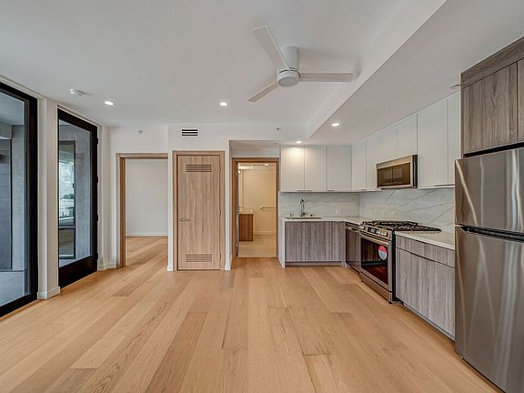 2nd image of 1257 N Detroit St #102