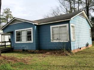 1802 Sullivan St, Columbia, MS 39429