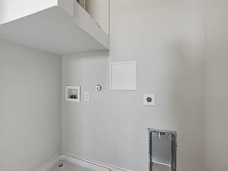 3413 Valley Vista Dr — Photo 16