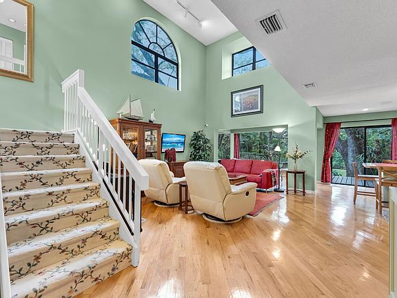 5th image of 3317 Water Oak Drive #1301