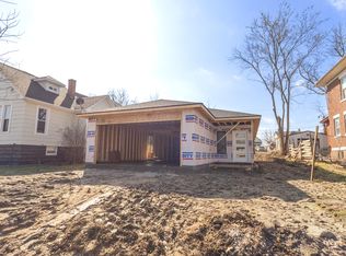 812 W Reed St, Moberly, MO 65270