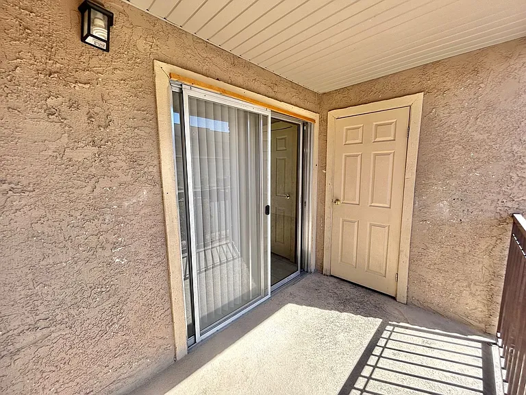 4965 Indian River Dr #105 — Photo 31