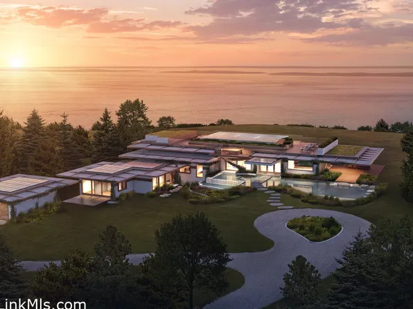 60 Bartimus Luce Rd, West Tisbury, MA 02575