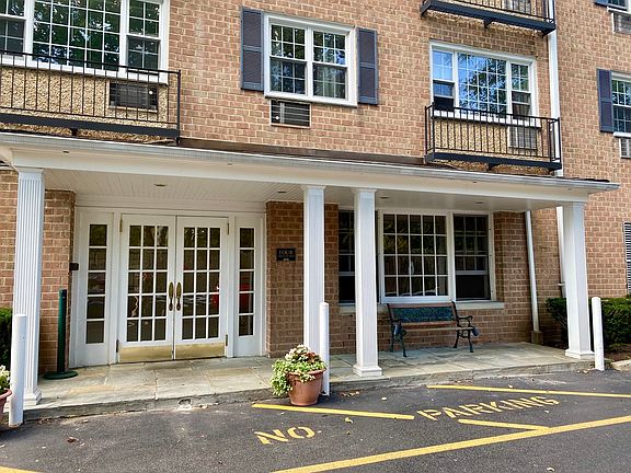 4 Consulate Drive