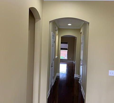 2nd image of 305 Verde Meadow Dr