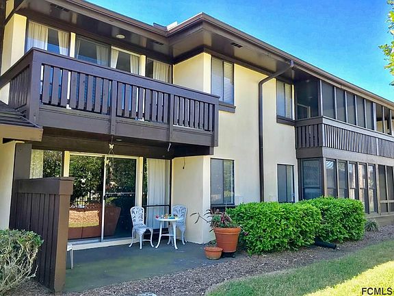 3rd image of 40 Club House Dr APT 203