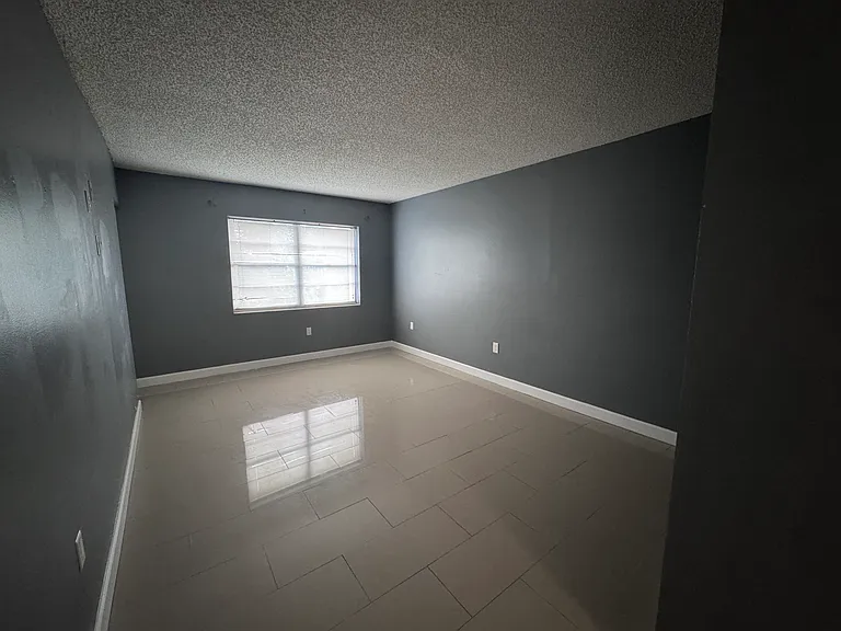4384 NW 9th Ave #297 — Photo 8