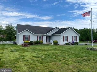 16 Hardwood Dr, Dover, DE 19904