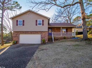 2 Silver Maple Ct, Little Rock, AR 72212