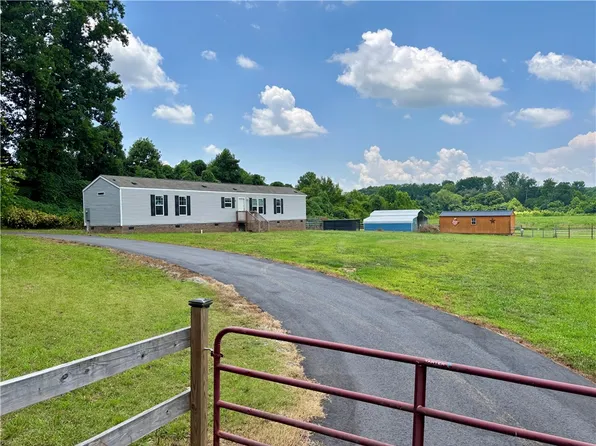 1165 Trotter Rd, Anderson, SC 29626