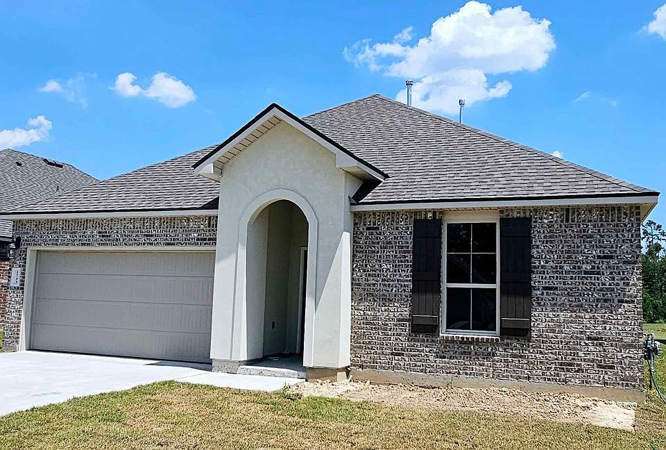 1st image of 1743 Sawgrass Dr #A