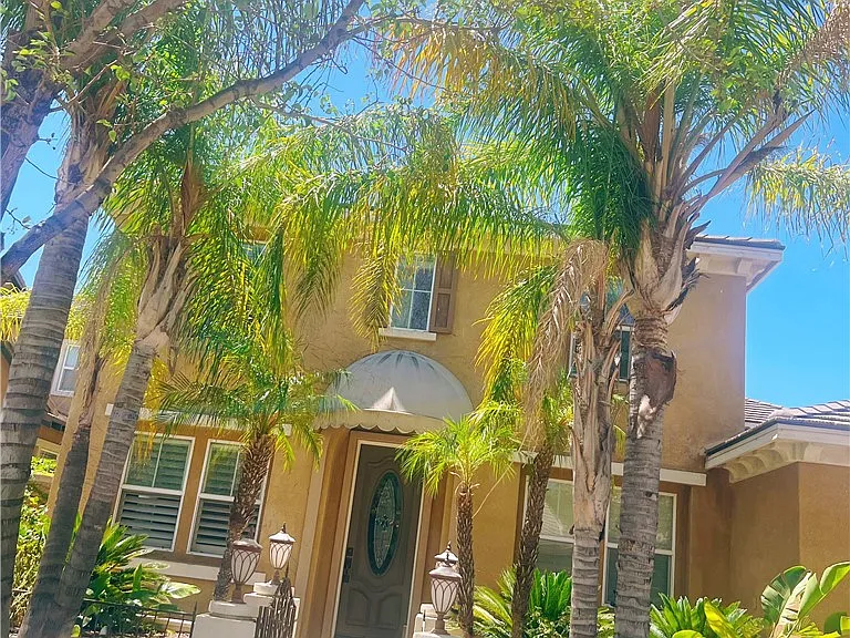 12583 Vintner Dr — Photo 2