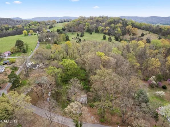 1116 Bales Rd, New Market, TN 37820