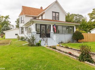 291 S Main St, Herscher, IL 60941