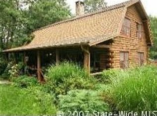 14 Arrowwood Dr, Coventry, RI 02816