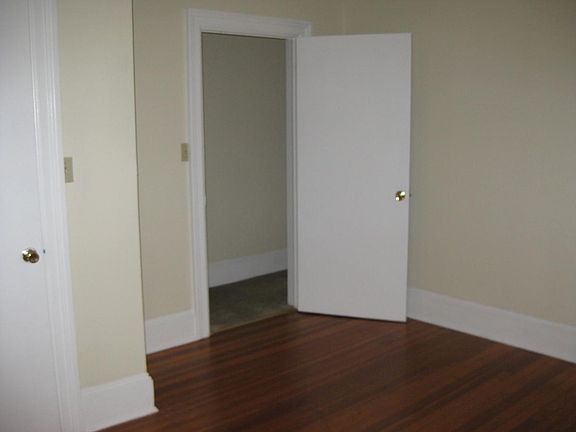 5th image of 120 Church St #1