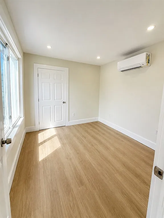 1 bed, 1.0 bath, 700 sqft, $2,800 — Photo 4