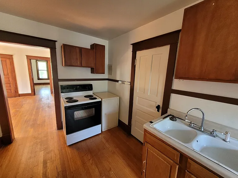 1412 Market St — Photo 7