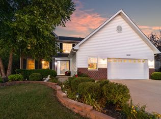 24516 S Lakewoods Ln, Shorewood, IL 60404