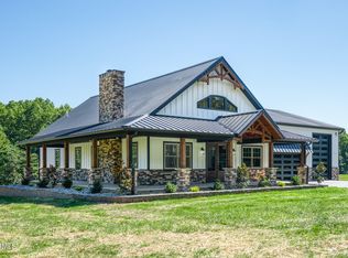 2191 Northrup Falls Dr, Jamestown, TN 38556