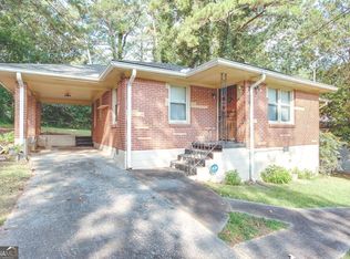 2243 Mark Trl, Decatur, GA 30032