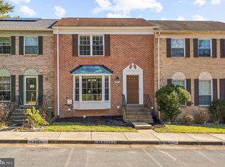 6624 Green Ash Ct, Springfield, VA 22152