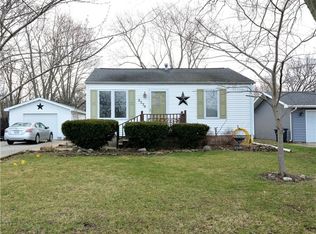 2570 S Esther Ave, Decatur, IL 62521