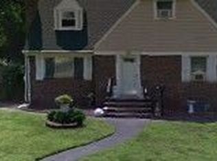 36 Spring Ave, Bergenfield, NJ 07621