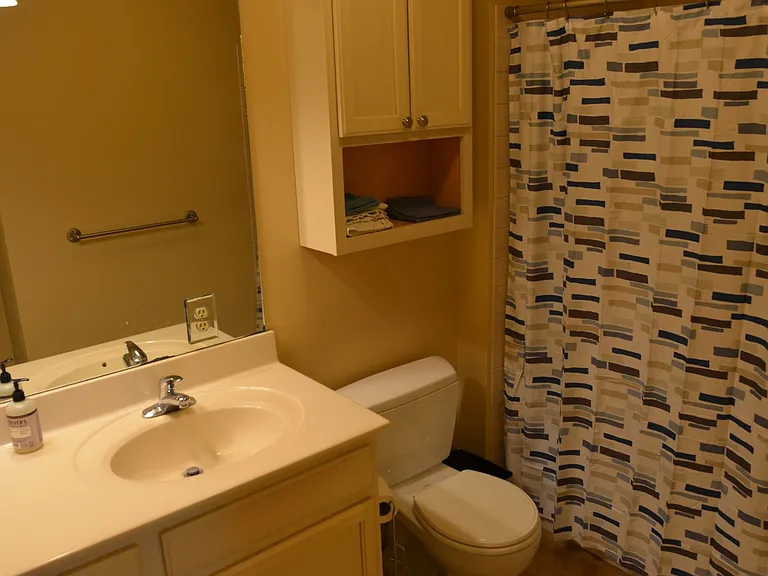 81 S Williams St #403 — Photo 23