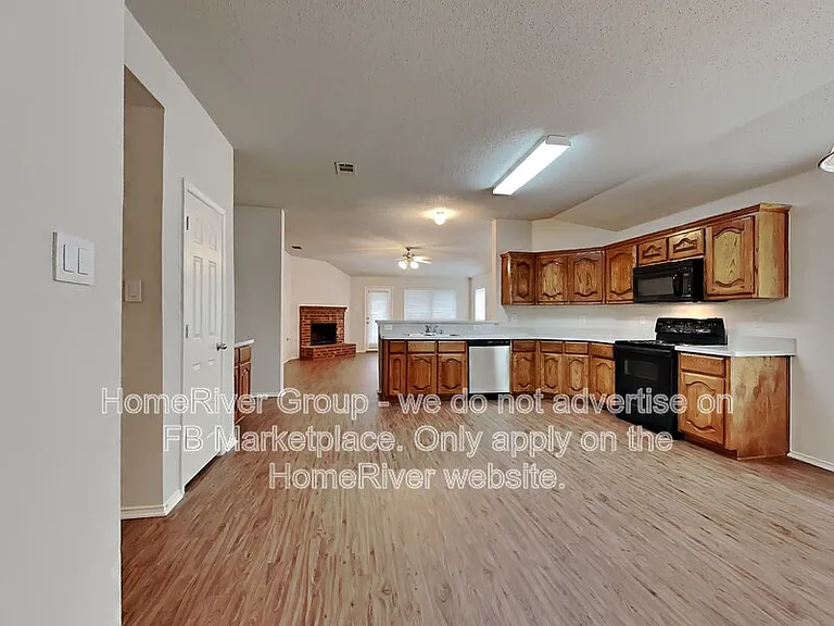 1425 Havenrock Dr — Photo 6