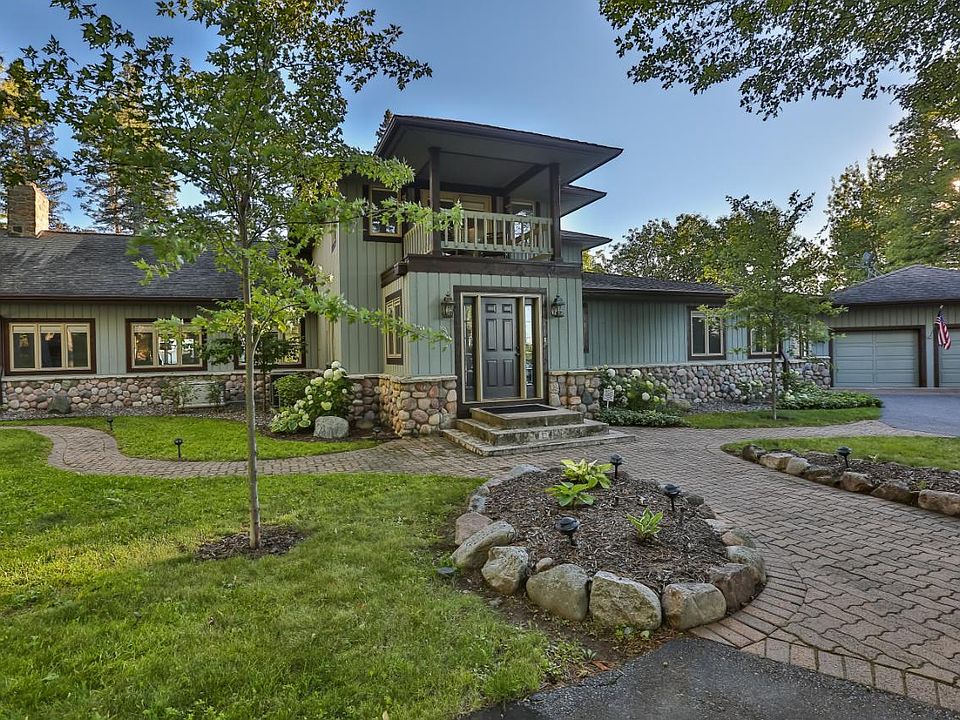 13687 Sky Blue Ln, Manitowish Waters, WI 54545 MLS 200003 Zillow