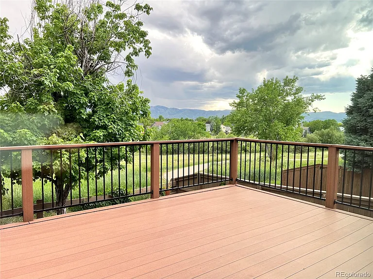 9881 Spring Hill Pl — Photo 27