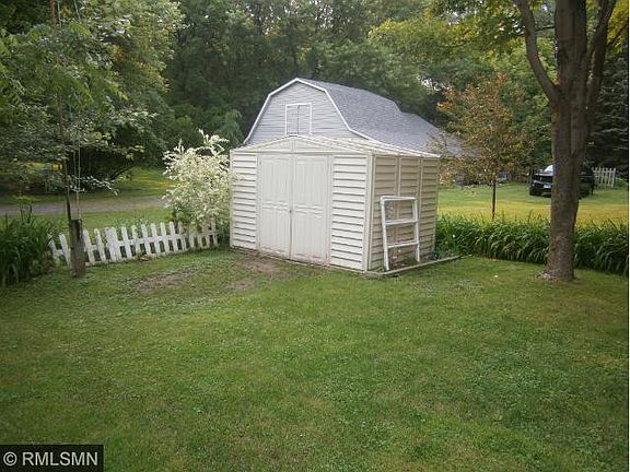 3rd image of 2679 Brand Ave E