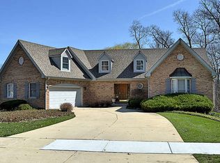 355 Lela Ln, Bartlett, IL 60103